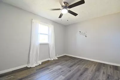 359 N 100 W, Moroni, UT 84646 - Photo 11
