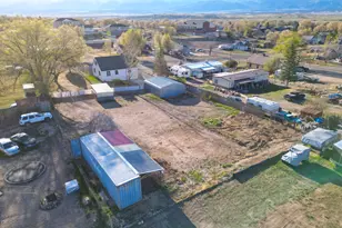 359 N 100 W, Moroni, UT 84646 - Photo 29