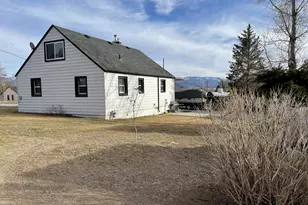 359 N 100 W, Moroni, UT 84646 - Photo 21