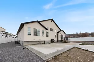 1234 S Adams Cove, Saratoga Springs, UT 84045 - Photo 17