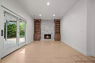 2163 E Borg Dr, Sandy, UT 84092 - Photo 27