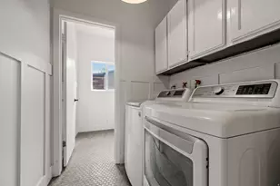 2163 E Borg Dr, Sandy, UT 84092 - Photo 31