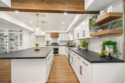 16 W 780 S, Centerville, UT 84014 - Photo 3