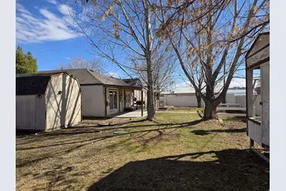 275 W 200 N, Vernal, UT 84078 - Photo 23