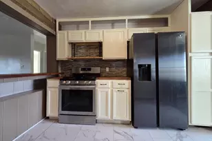 275 W 200 N, Vernal, UT 84078 - Photo 5