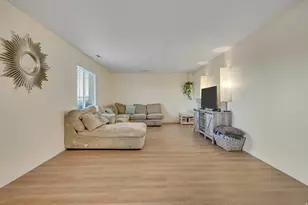 290 N 500 W, Bountiful, UT 84010 - Photo 3
