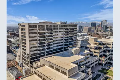 560 E South Temple St S #302, Salt Lake City, UT 84102 - Photo 1