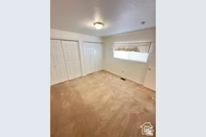 5488 S 250 E, Washington Terrace, UT 84405 - Photo 23