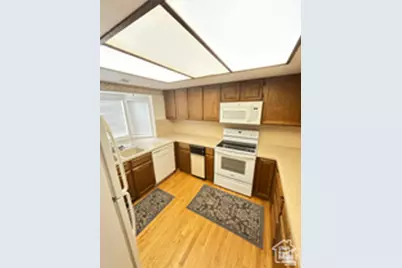 5488 S 250 E, Washington Terrace, UT 84405 - Photo 7