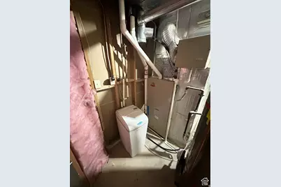 5488 S 250 E, Washington Terrace, UT 84405 - Photo 39