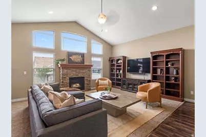 747 W 2775 N, Pleasant View, UT 84414 - Photo 3