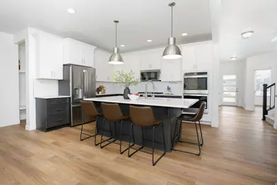 8416 N Sun Crest Dr, Eagle Mountain, UT 84005 - Photo 5