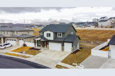 8416 N Sun Crest Dr, Eagle Mountain, UT 84005 - Photo 1