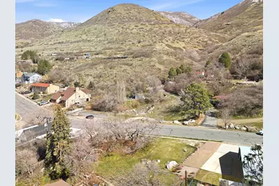 1159 N Oakridge Dr #107, Centerville, UT 84014 - Photo 7