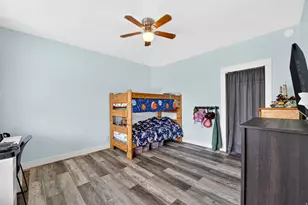 77 N 4th St E, Tooele, UT 84074 - Photo 15