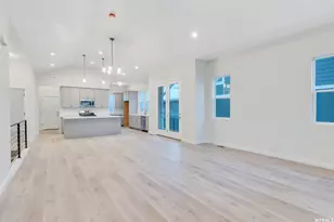 7628 S Clipper Hill Rd W, West Jordan, UT 84081 - Photo 7