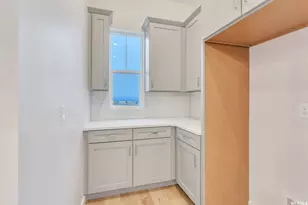 7628 S Clipper Hill Rd W, West Jordan, UT 84081 - Photo 3