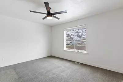 433 S 1580 E, Hyrum, UT 84319 - Photo 11