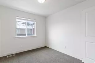 433 S 1580 E, Hyrum, UT 84319 - Photo 15