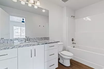 433 S 1580 E, Hyrum, UT 84319 - Photo 13