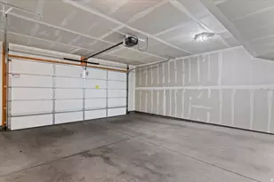 433 S 1580 E, Hyrum, UT 84319 - Photo 19