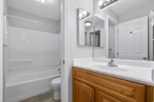 8045 N Plum Creek Dr, Eagle Mountain, UT 84005 - Photo 33