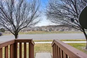 8045 N Plum Creek Dr, Eagle Mountain, UT 84005 - Photo 35