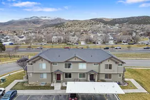 8045 N Plum Creek Dr, Eagle Mountain, UT 84005 - Photo 39