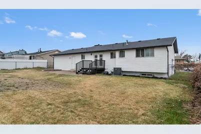 1180 W 700 N, Clearfield, UT 84015 - Photo 25