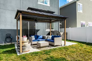 2094 W Lydia Ln, Syracuse, UT 84075 - Photo 23