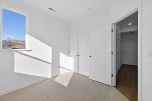 6823 W Heart Rock Ln S, Herriman, UT 84096 - Photo 5