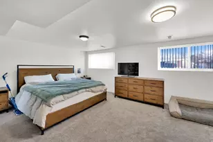 8332 S Hayes St, Midvale, UT 84047 - Photo 17