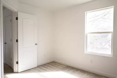 4048 E Clark St, Eagle Mountain, UT 84005 - Photo 9