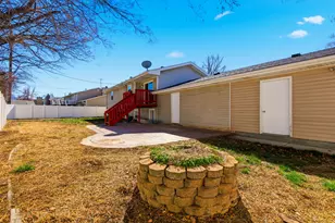 5485 S 235 E, Murray, UT 84107 - Photo 35