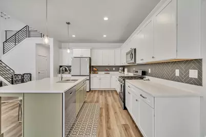 13568 S Watts Ln W, Riverton, UT 84065 - Photo 3