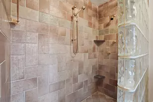 10 E La Montagne Ln, Sandy, UT 84092 - Photo 23