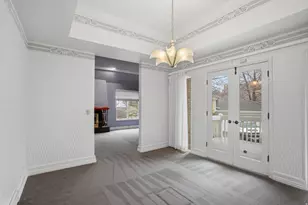 10 E La Montagne Ln, Sandy, UT 84092 - Photo 13