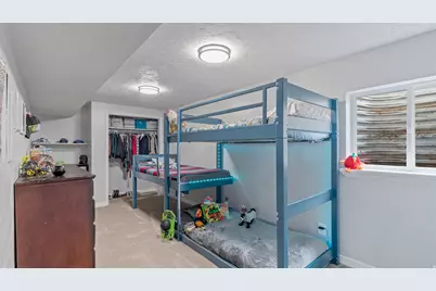 320 N 1350 E, Pleasant Grove, UT 84062 - Photo 23