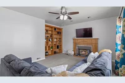 320 N 1350 E, Pleasant Grove, UT 84062 - Photo 11