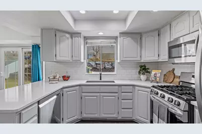 320 N 1350 E, Pleasant Grove, UT 84062 - Photo 5