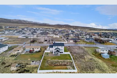 2775 W 1000 N, Tremonton, UT 84337 - Photo 37