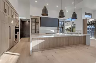 10939 S Via Encantada Way, South Jordan, UT 84095 - Photo 7