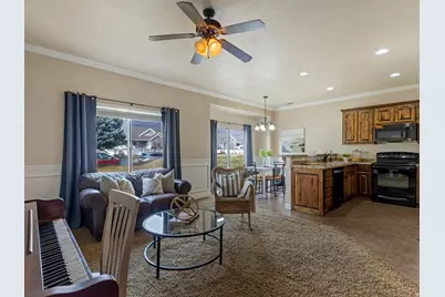 784 W 260 S, Pleasant Grove, UT 84062 - Photo 11