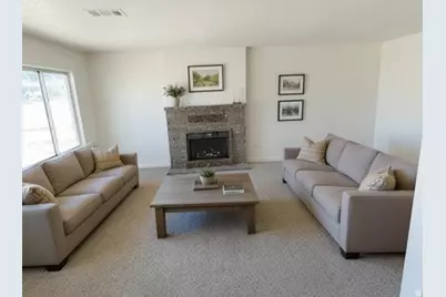 131 N 1st, Tooele, UT 84074 - Photo 3