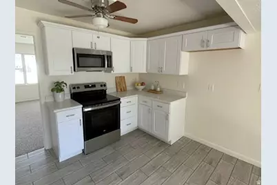 131 N 1st, Tooele, UT 84074 - Photo 5