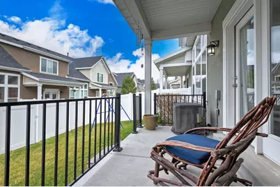 379 E Horse Creek Dr S, Midvale, UT 84047 - Photo 3