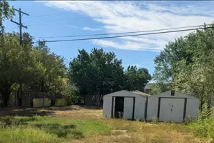 197 W Center St, Midvale, UT 84047 - Photo 3