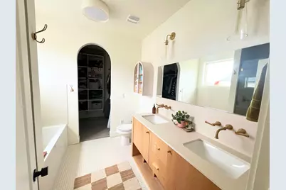 118 N Sherwood Dr, Providence, UT 84332 - Photo 19