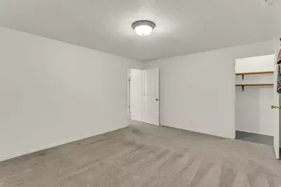 311 N 330 E, Orem, UT 84057 - Photo 25