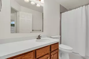 311 N 330 E, Orem, UT 84057 - Photo 17